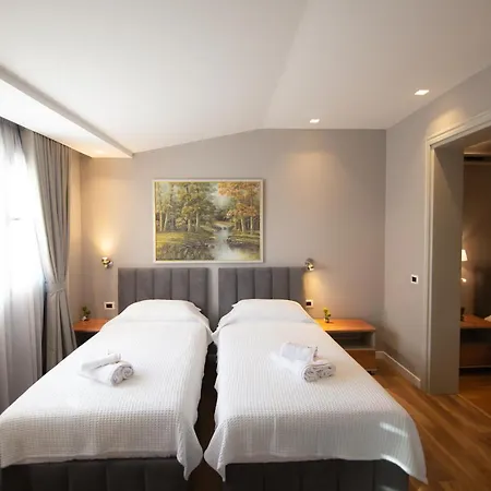 Mariss Hotel 4*