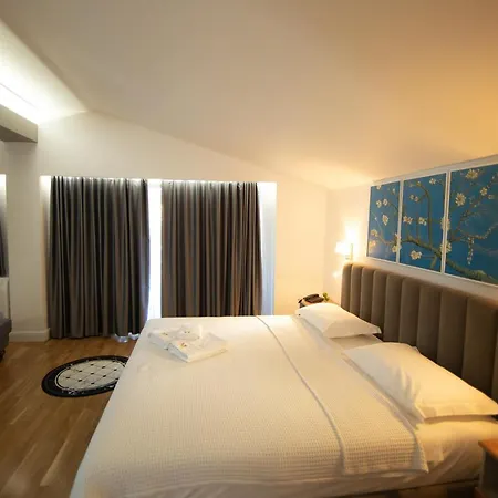 Hotel Mariss 4*