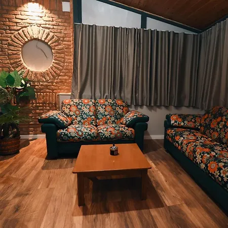 Mariss Hotel