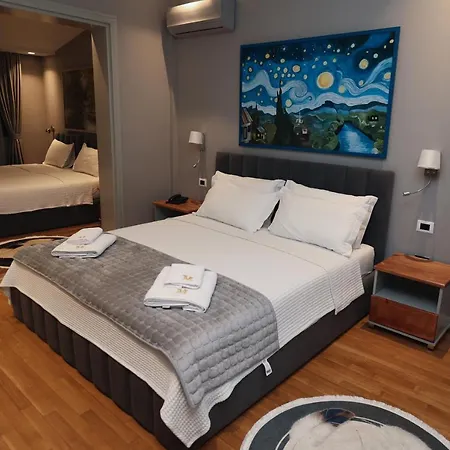 Mariss Hotel Korce